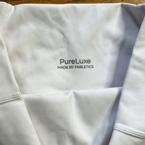 Fabletics Shorts - Picture 3 of 6